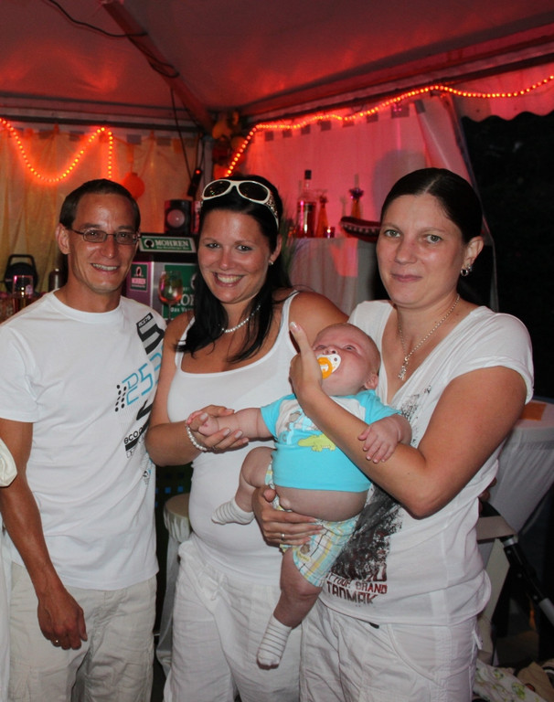Treff am See Beach Party WEISS 2011 _4__jpg-1313341081