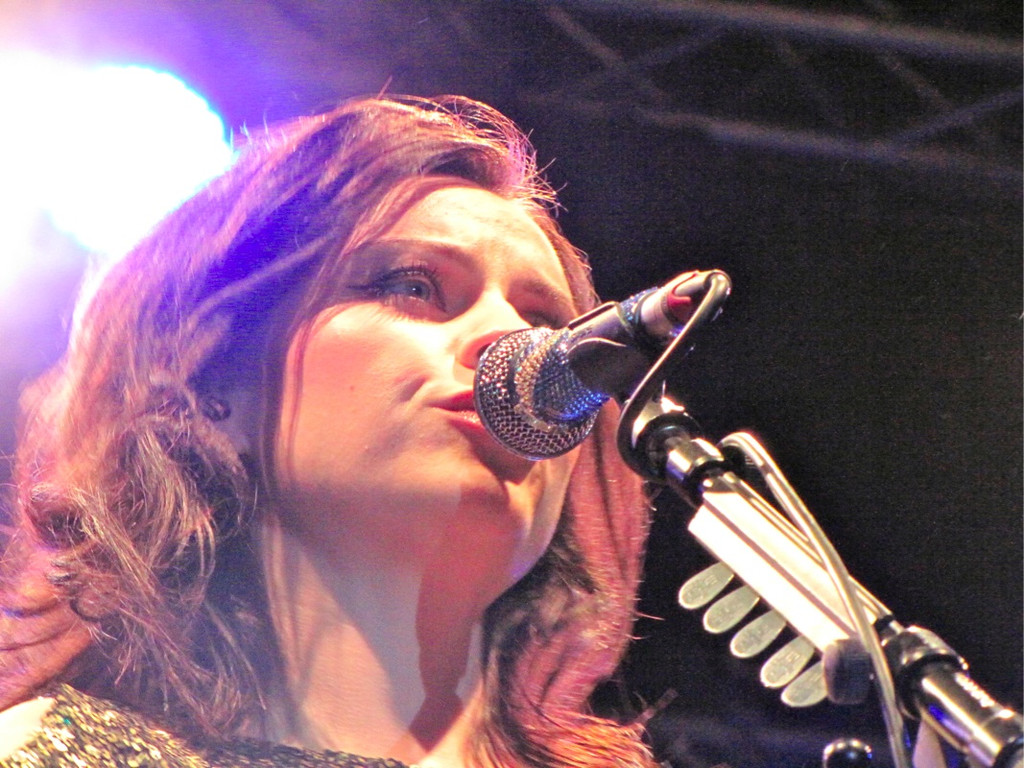 BK_amy_macdonald 32_jpg-1313446235