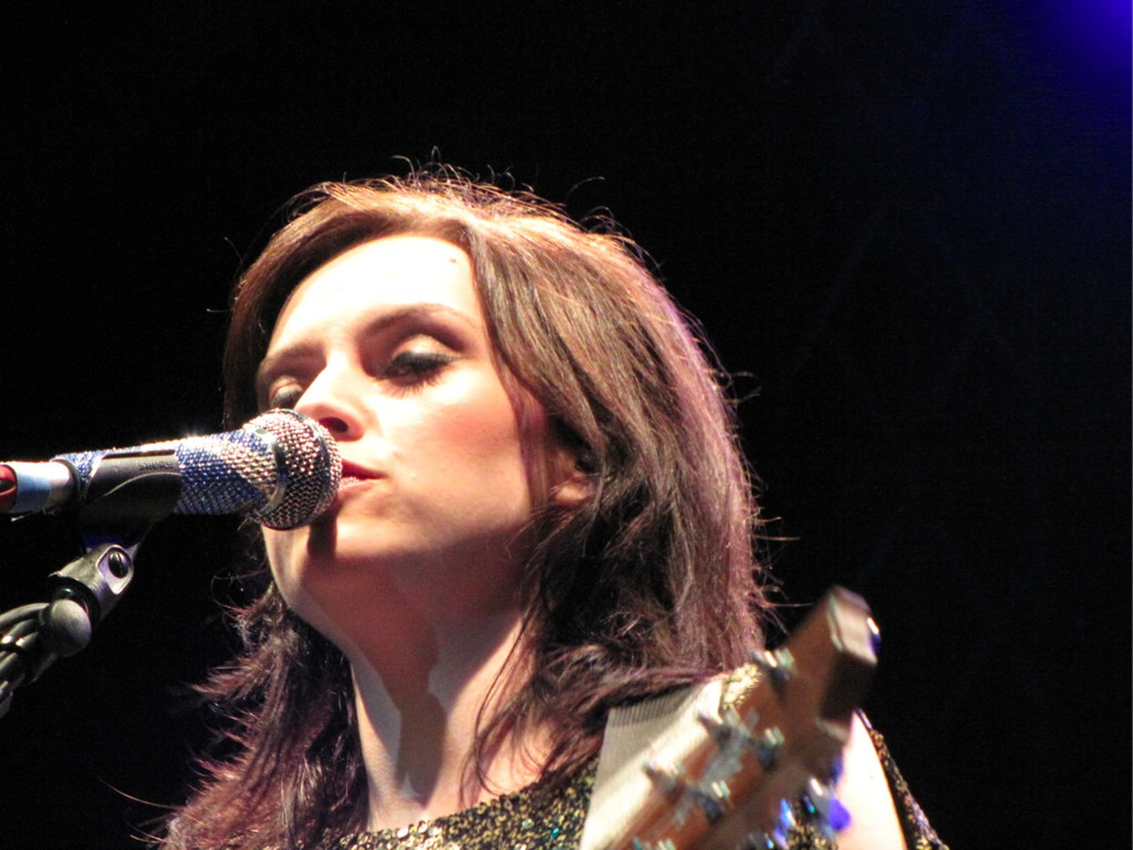 BK_amy_macdonald 34_jpg-1313446241