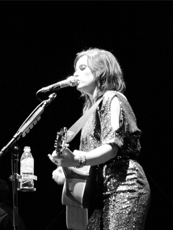 BK_amy_macdonald 40_jpg-1313446259