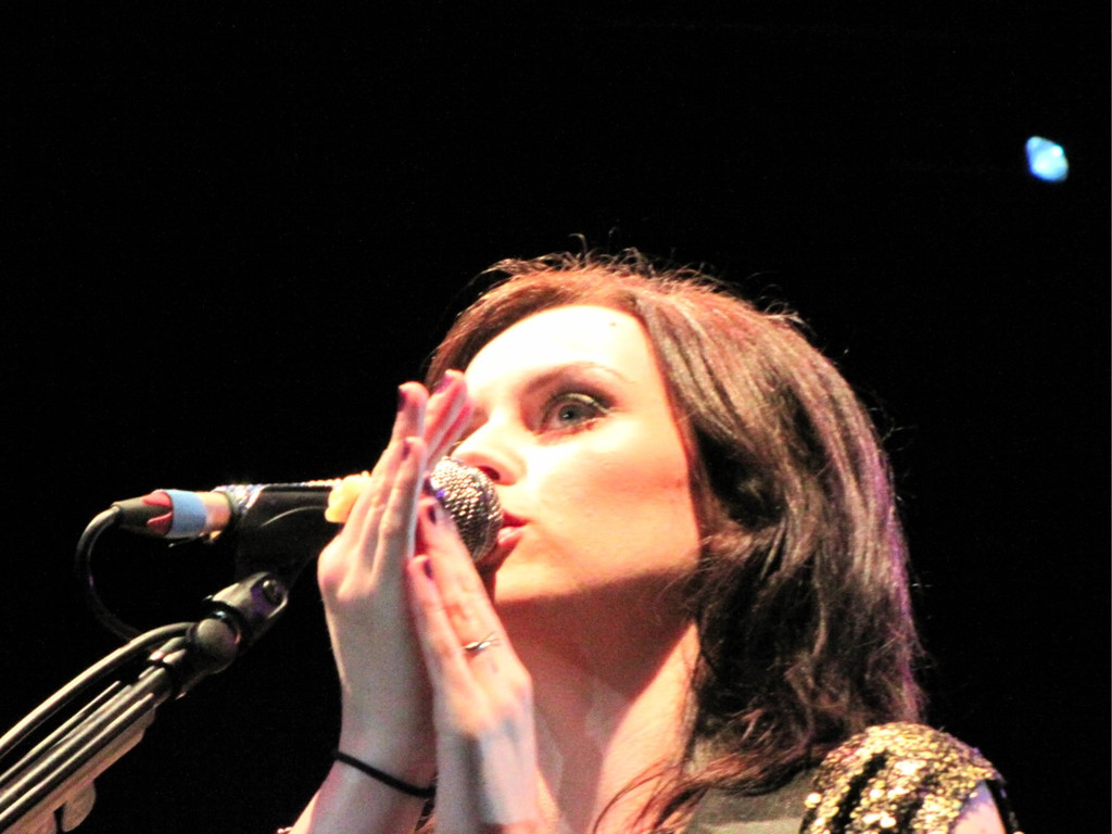 BK_amy_macdonald 44_jpg-1313446271