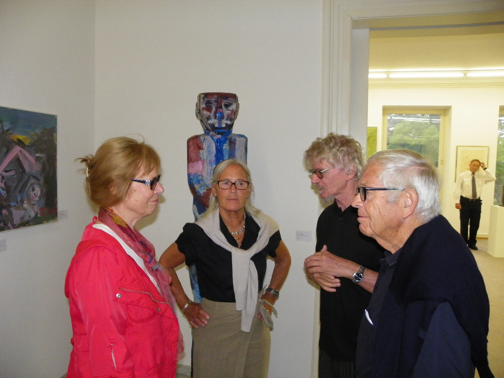 112_3160_JPG-1313449064