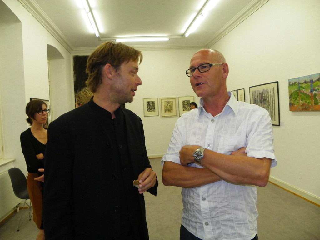 112_3326_JPG-1313449142