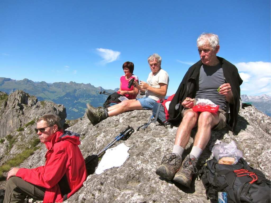 KOE_Sommerplausch Saroja 36_jpg-1313692487