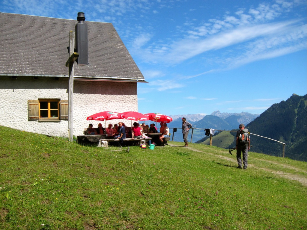 KOE_Sommerplausch Saroja 52_jpg-1313692634