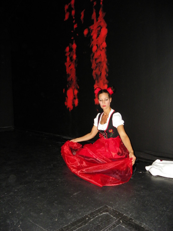 112_3250_JPG-1313793797