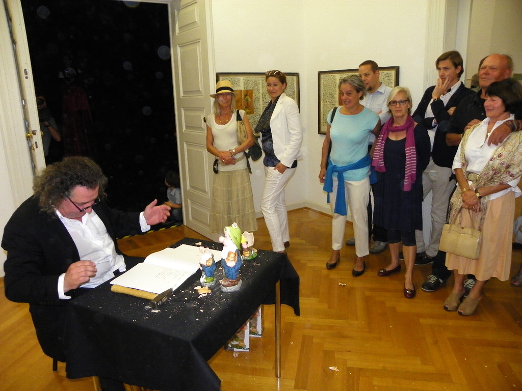 112_3288_JPG-1313793851