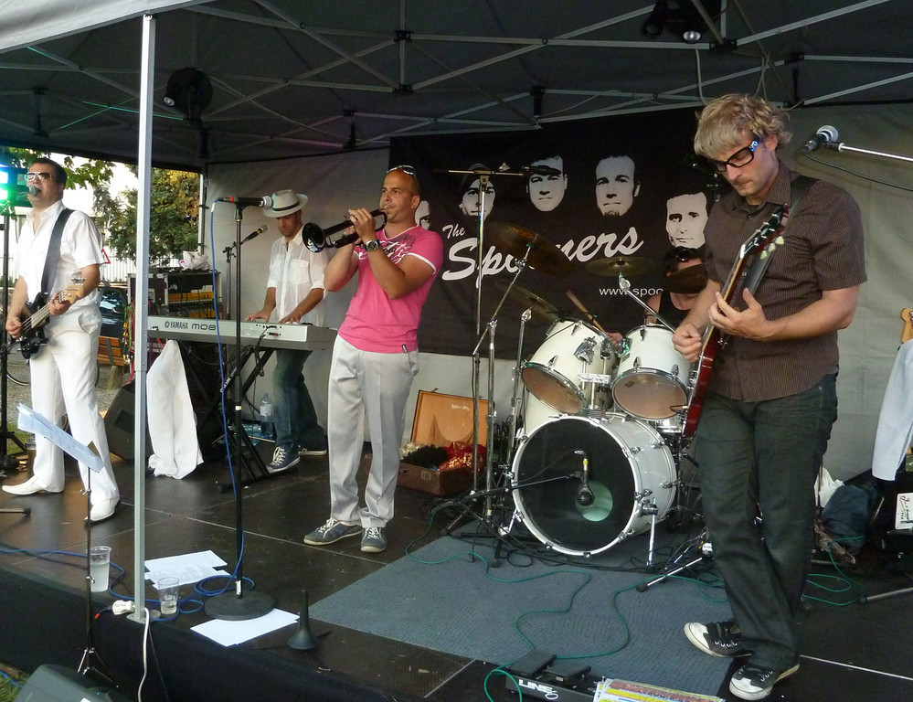 Spooners1a_jpg-1313936277