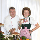 Sacher110822003.jpg