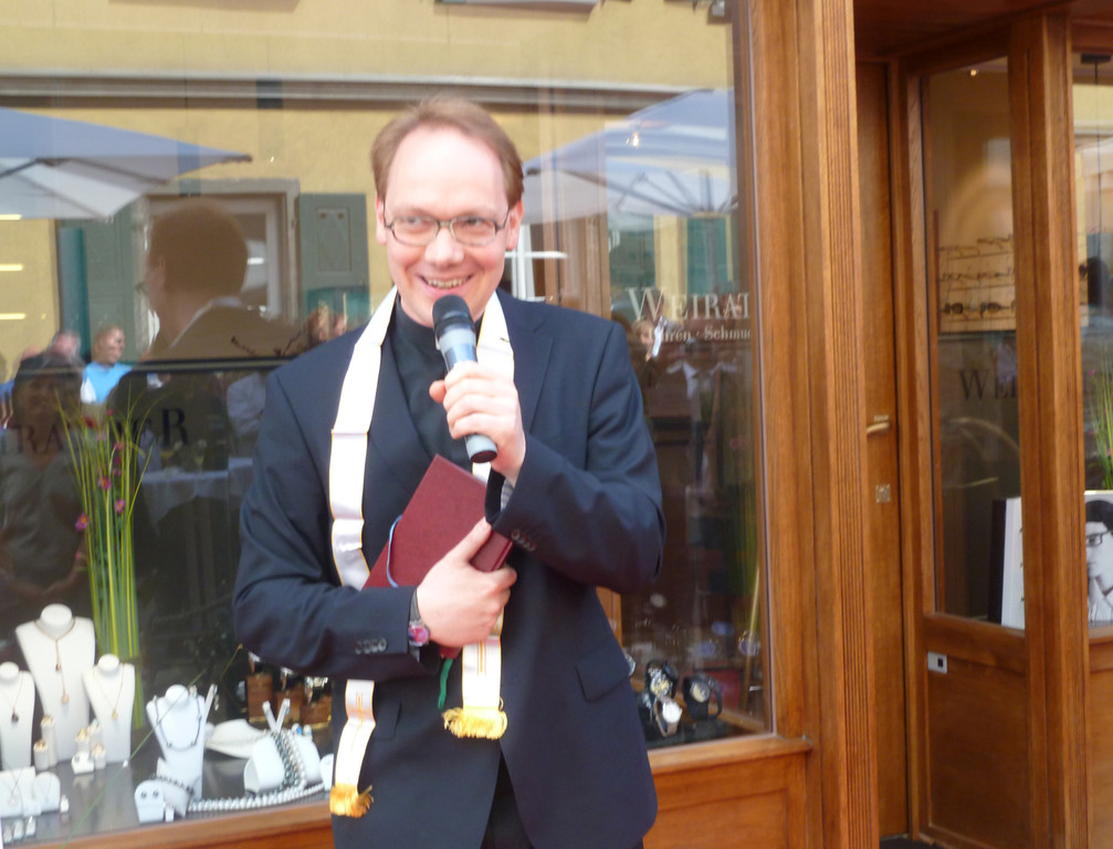 Uhren25aSegnung_jpg-1314043986