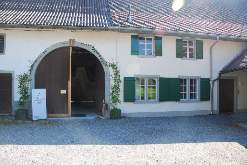 gwiggen_klosterladen_eingang_jpg-1314102174