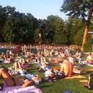 Leserreporterin: Schönbrunner Bad wird von Badegästen gestürmt