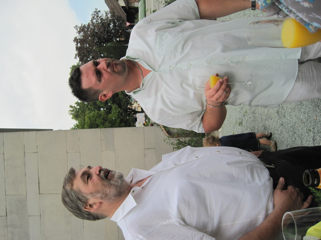 IMG_9853_jpg-1314279978