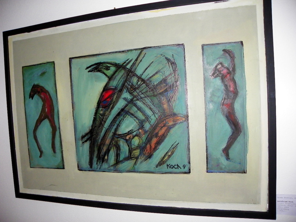 112_3297_JPG-1314308937