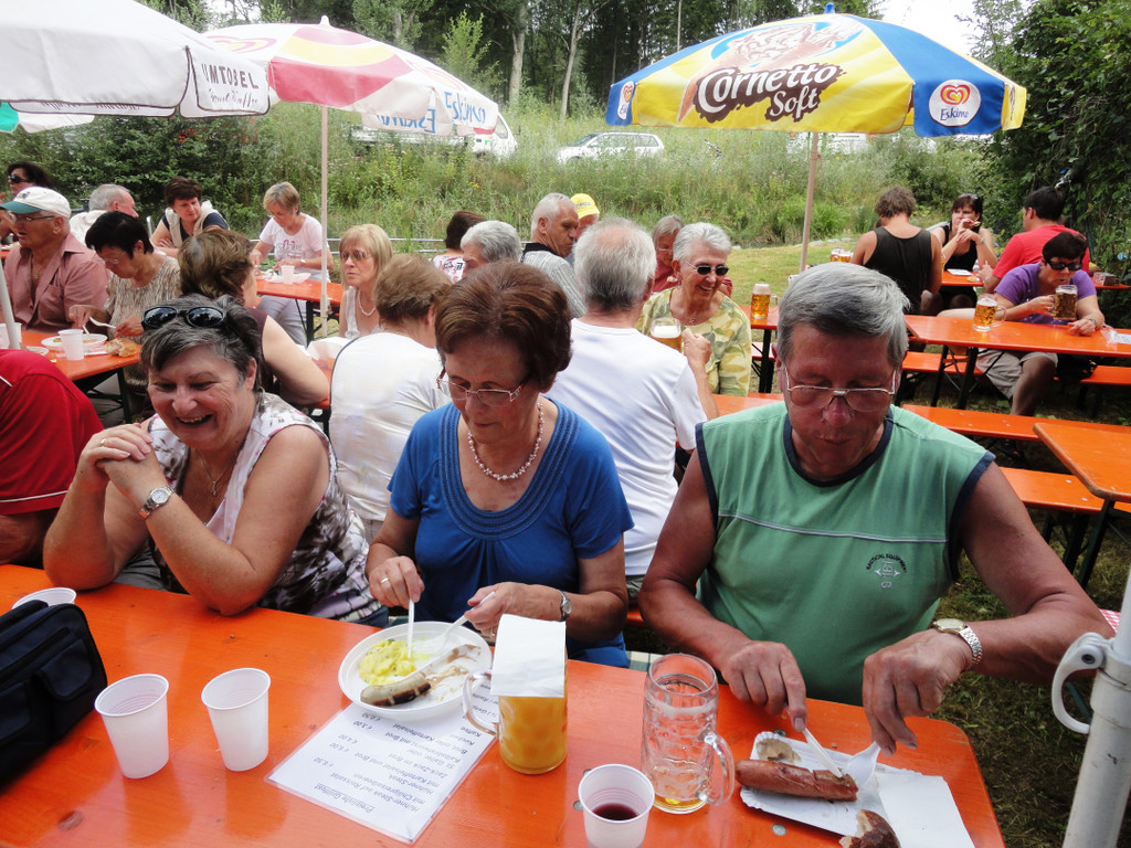 Wassertrete-Grillpartie Bilder 21_8_2011 008_JPG-1314312341