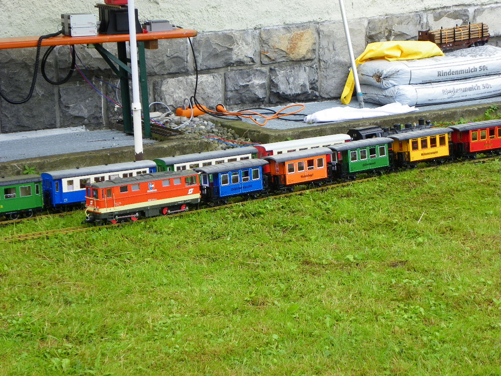 105_0209_jpg-1314437201