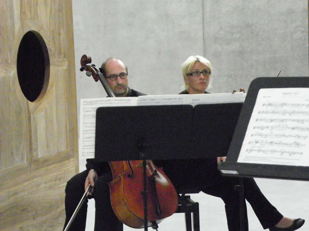 112_3568-1_JPG-1314437844