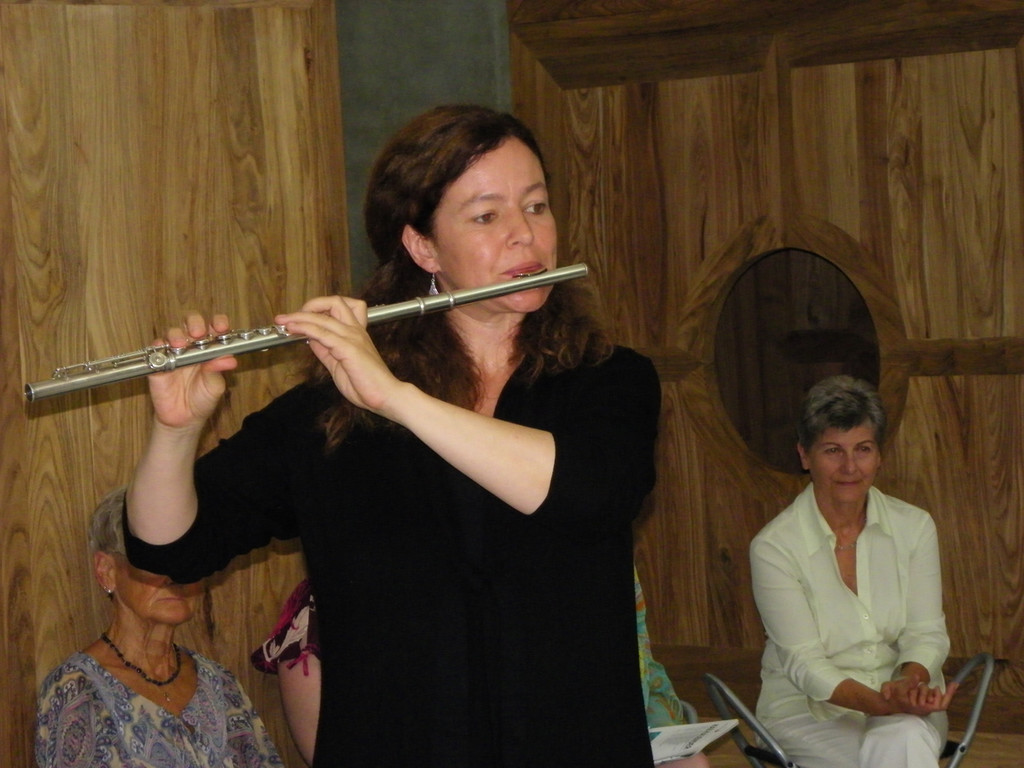 112_3578-1_JPG-1314437868