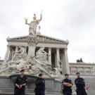 Geiselnahme im Parlament, Polizeiaufgebot