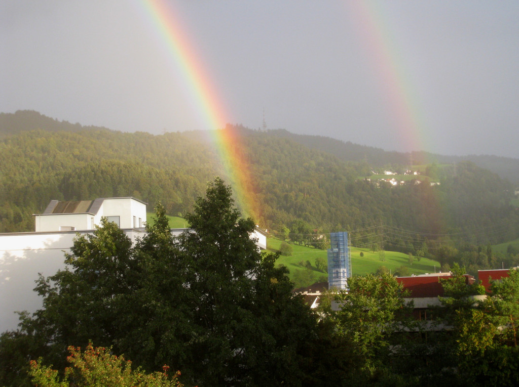 Regenbogen ueber Lochau 26-08-2011 _1__jpg-1314472067
