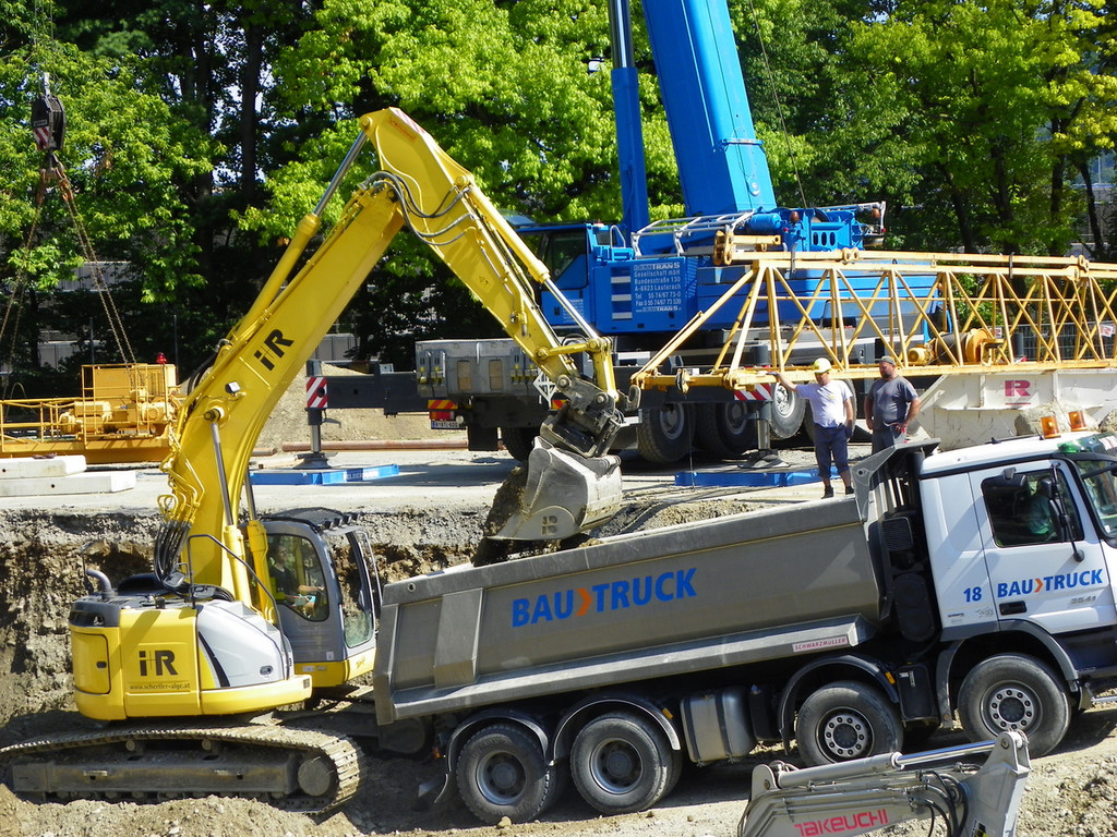 112_3610-1_JPG-1314523125