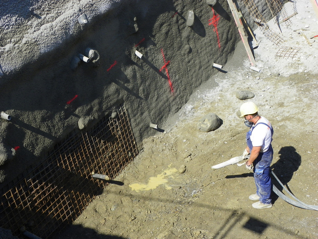 112_3607-1_JPG-1314523108