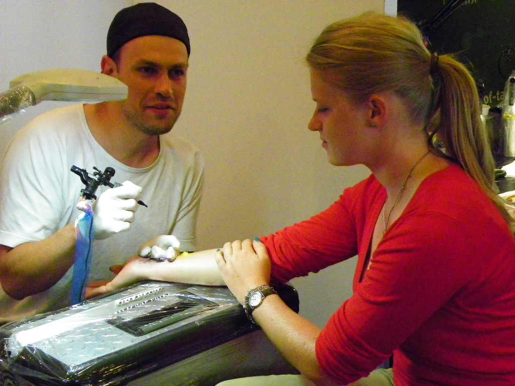 112_3997_JPG-1314525985