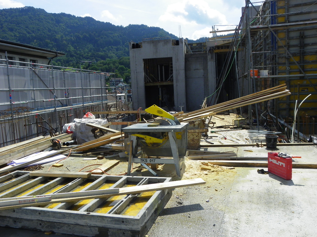 112_3058_JPG-1314529223