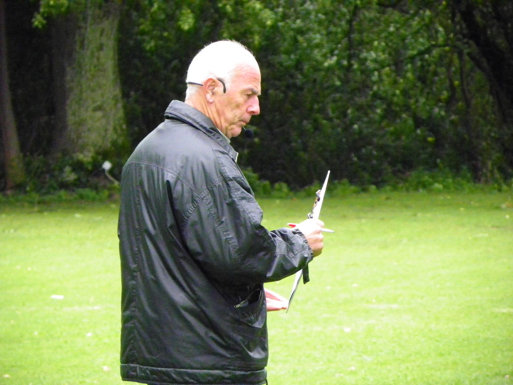 112_3952_JPG-1314533931