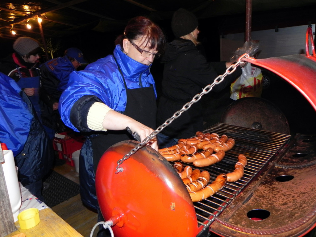 Grillen Funken.JPG