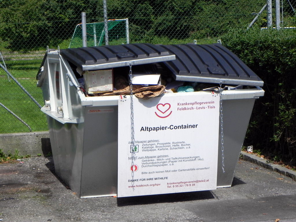 KPV Papiercontaier.JPG