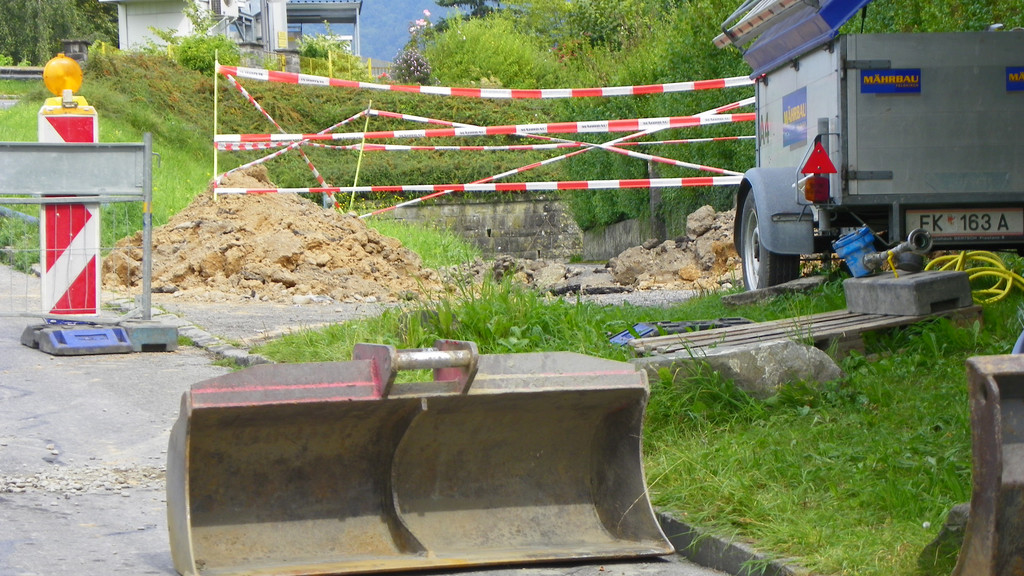 112_3841_JPG-1314566248