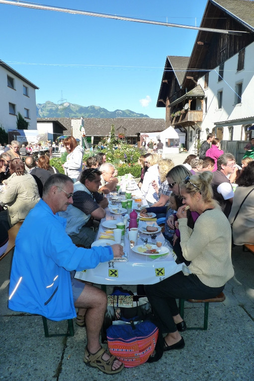 P1040296_JPG-1314565880