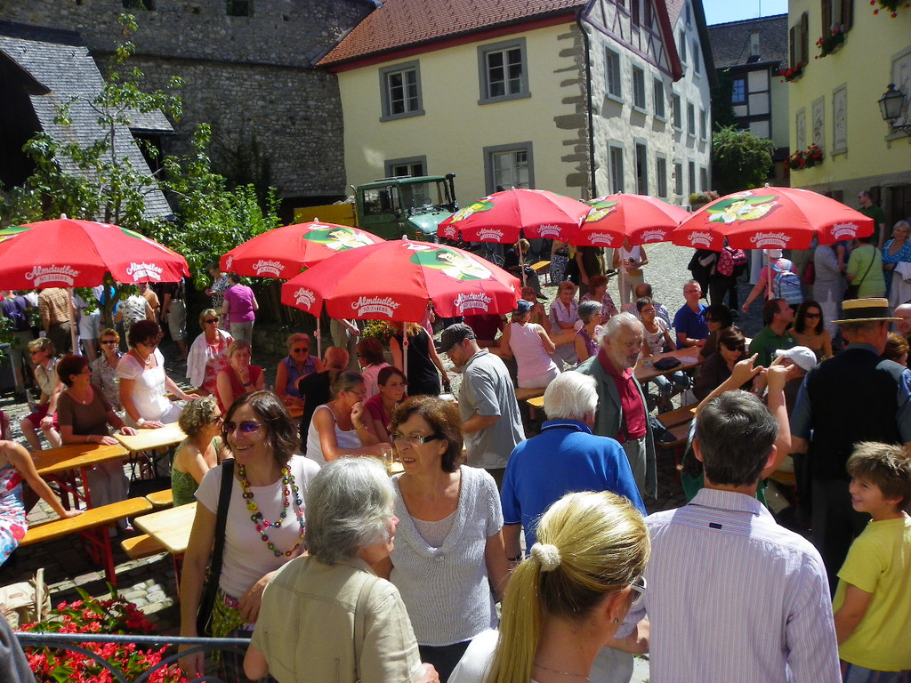 105_3225_jpg-1314653872