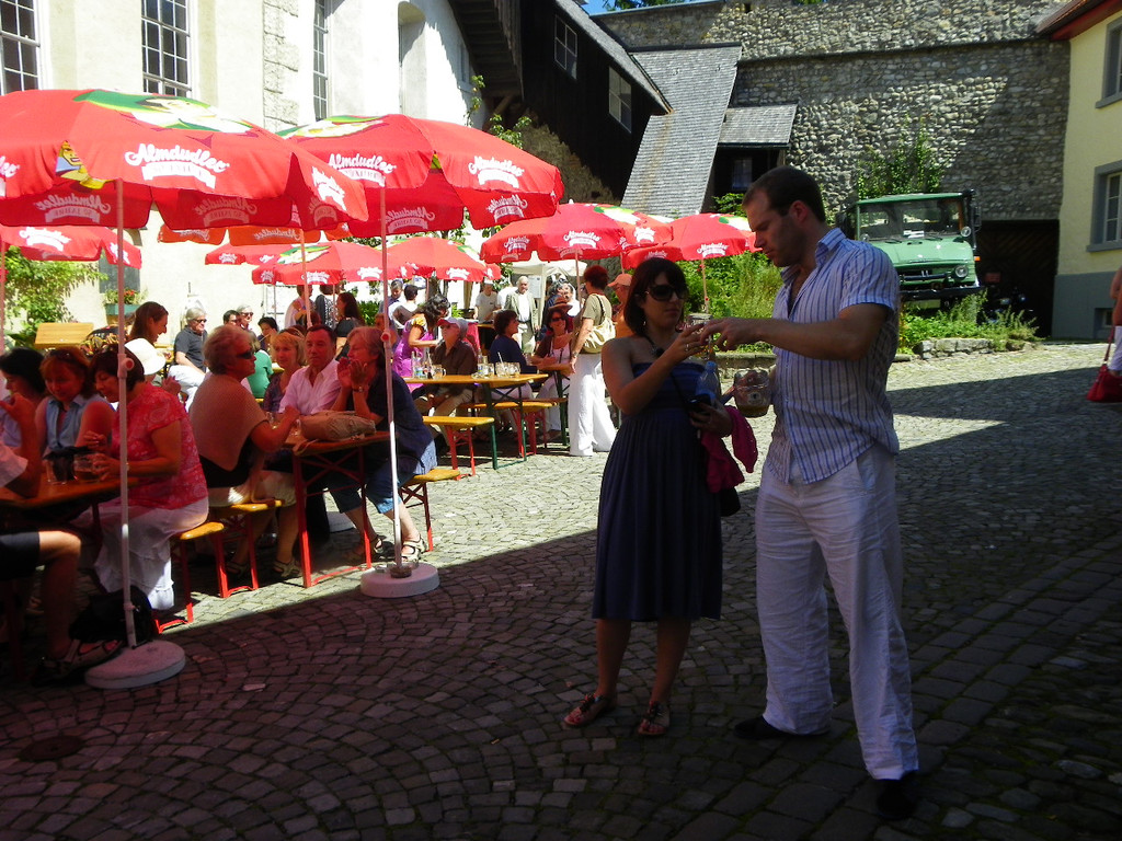 105_3287_jpg-1314653930