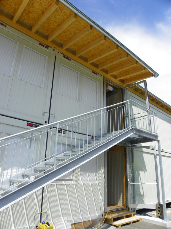 112_1822_JPG-1314654688