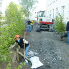 Weitere Bilder von der Schulhofgestaltung und vom Einsatz der Lehrer und Eltern