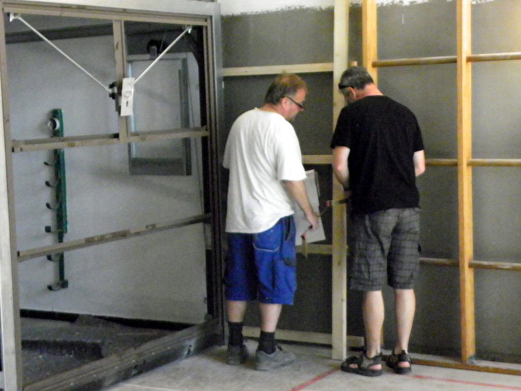 112_3626-1_JPG-1314656218