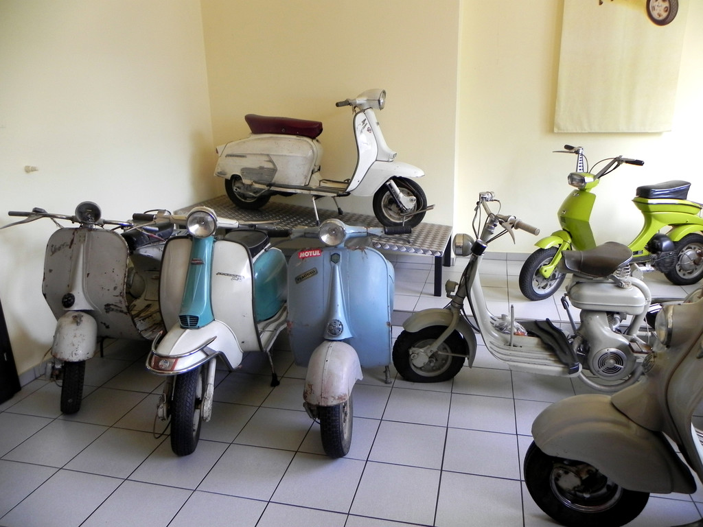 Marcos Scootershop _4_.JPG