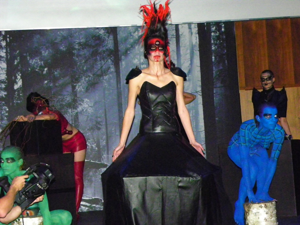 112_4110_JPG-1314747103