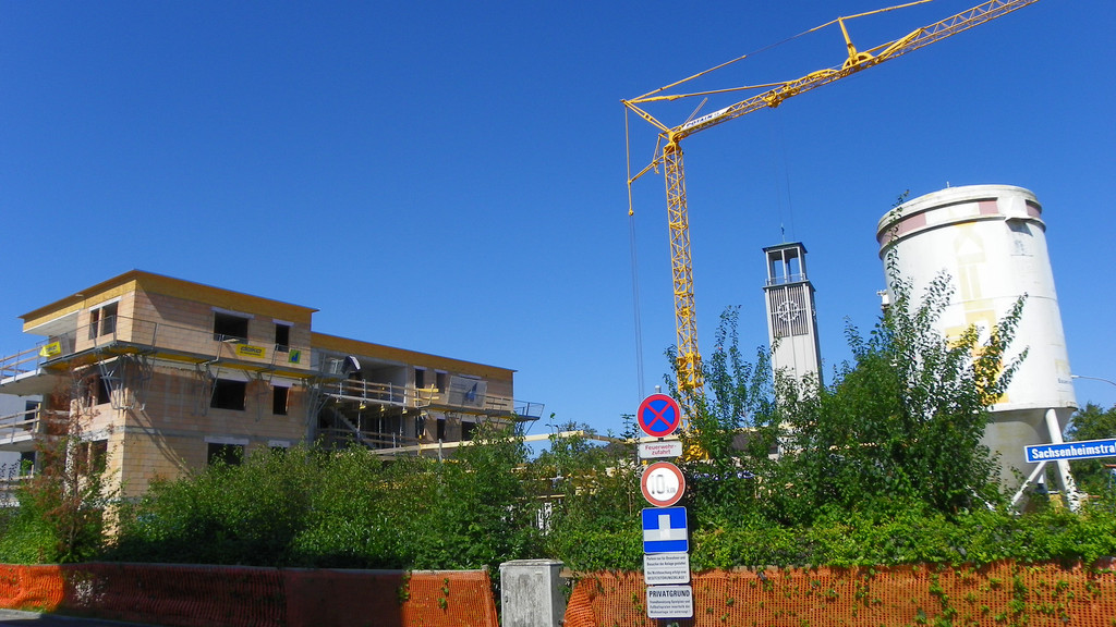 112_3852_JPG-1314749422