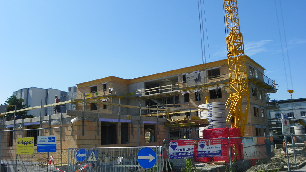 112_3857_JPG-1314749462