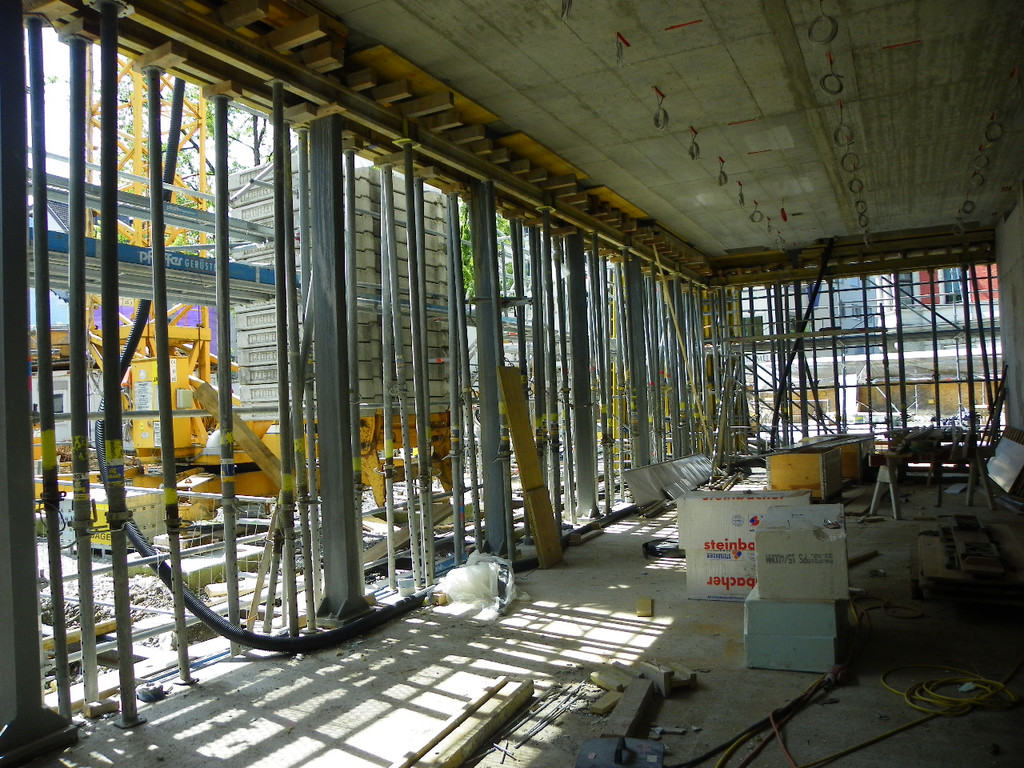 112_3070_JPG-1314751063