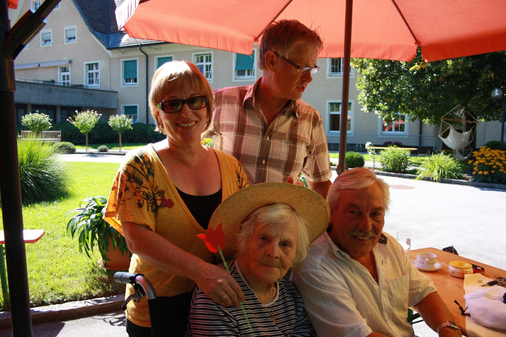 Jesuheim Sommerfest August 2011 _11__JPG-1314773105