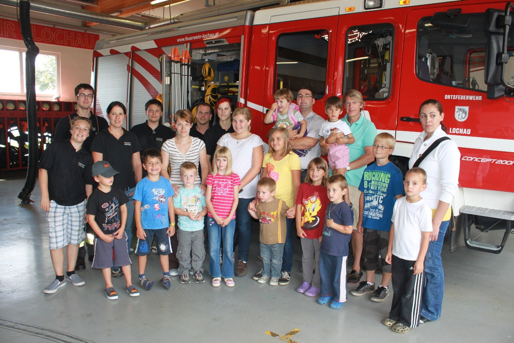 Ferienprogramm Feuerwehr 2011 _3__jpg-1314773584