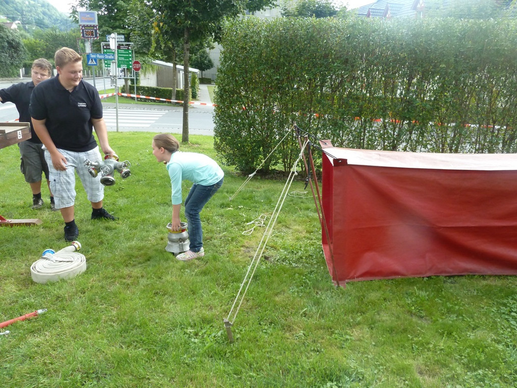 Ferienprogramm Feuerwehr 2011 _17__JPG-1314773729