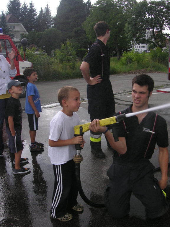 Ferienprogramm Feuerwehr 2011 _24__JPG-1314773798