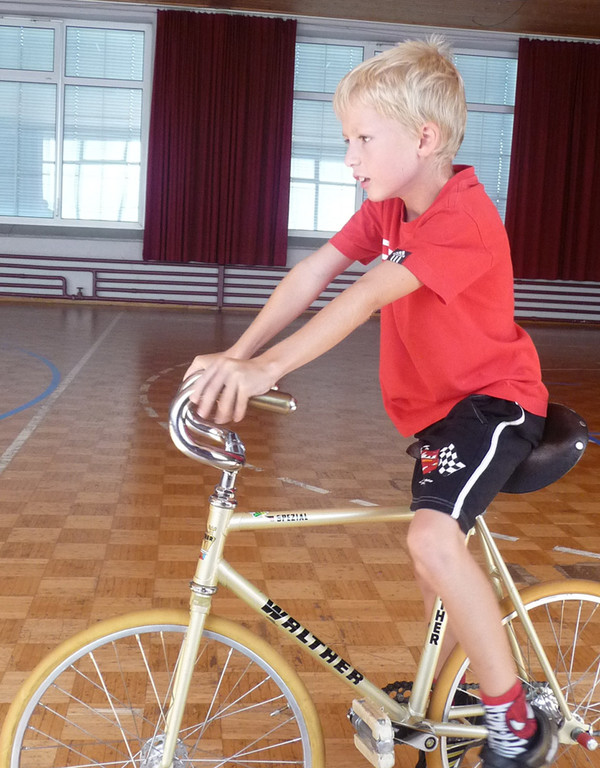 Kunstradfahren _4__jpg-1314809558