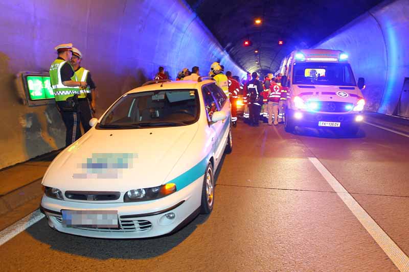 Unfall Ambergtunnel03.jpg