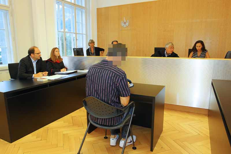 Verhandlung Vergewaltigung10.jpg